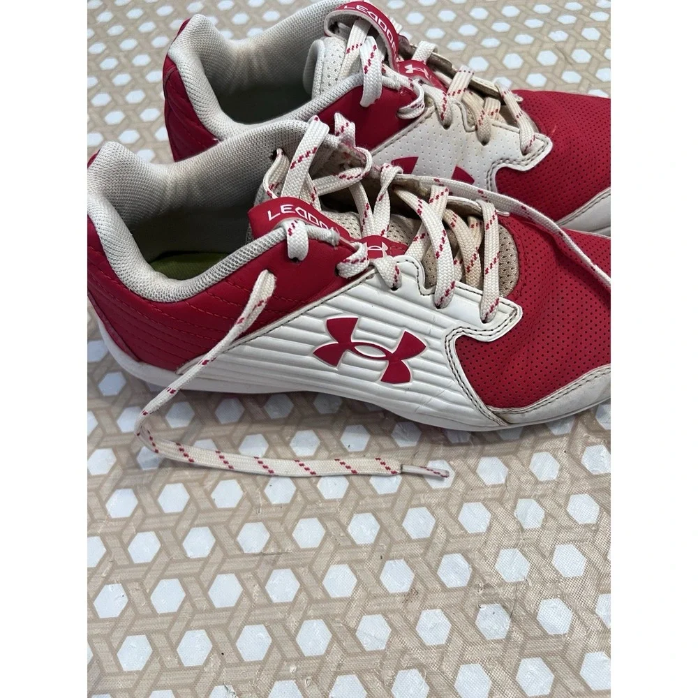 Under Armour Leadoff Low RM Cleats Red/White Size 6Y 3023442-600